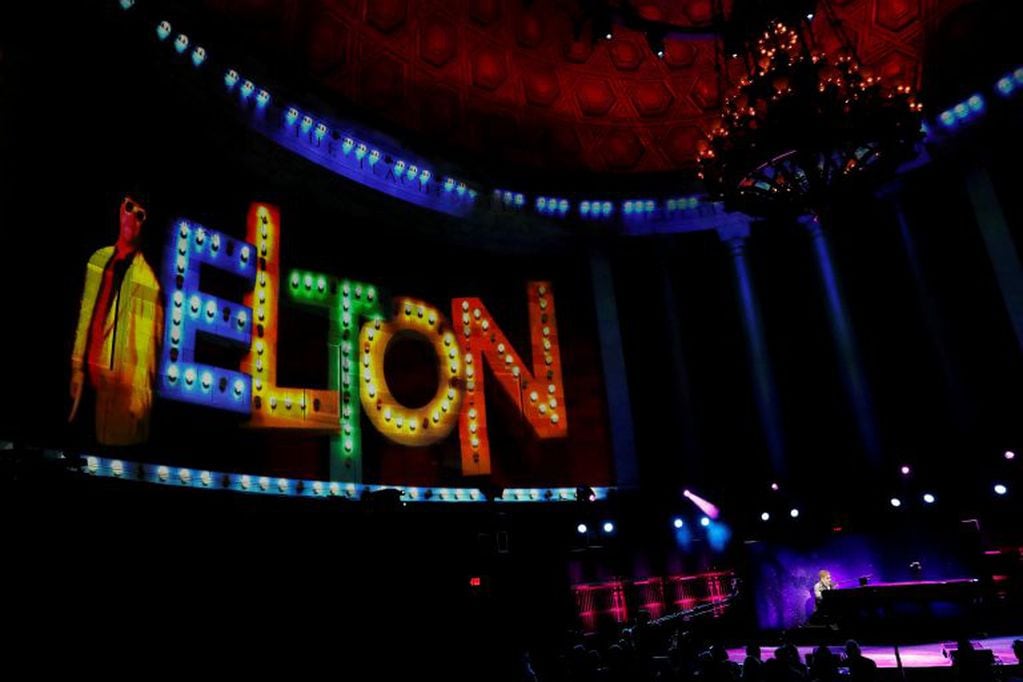 Singer Elton John performs before announcing his final "Farewell Yellow Brick Road" tour in Manhattan, New York, U.S., January 24, 2018. REUTERS/Shannon Stapleton