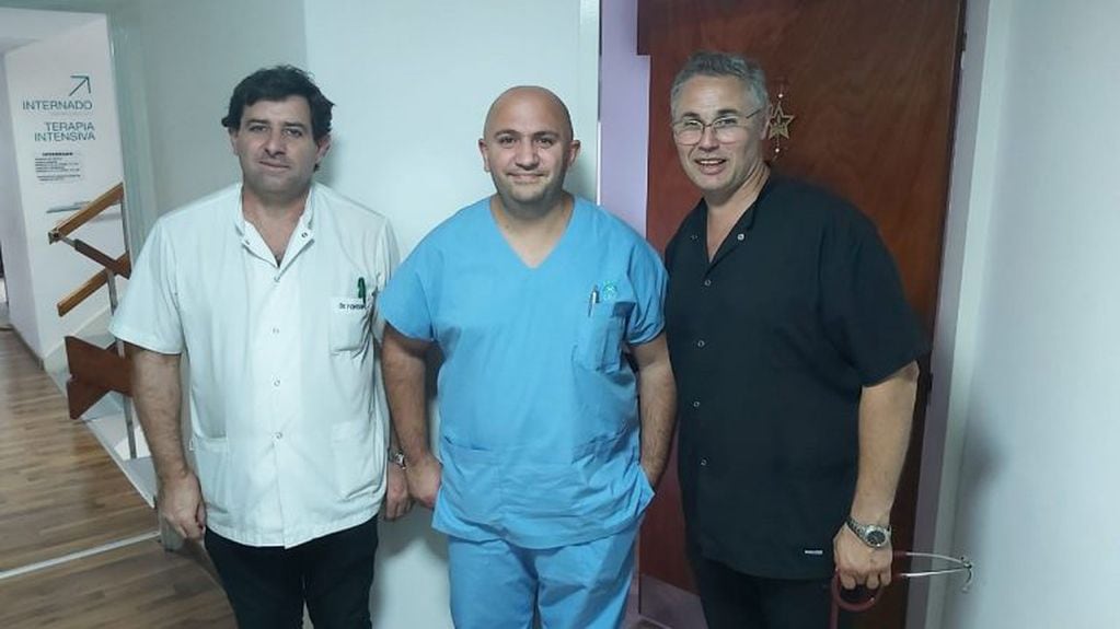 Especialista Vascular Cristian Fontaine, Dr. Jonathan Miara y el director de la Regional Gerardo Galimbertti