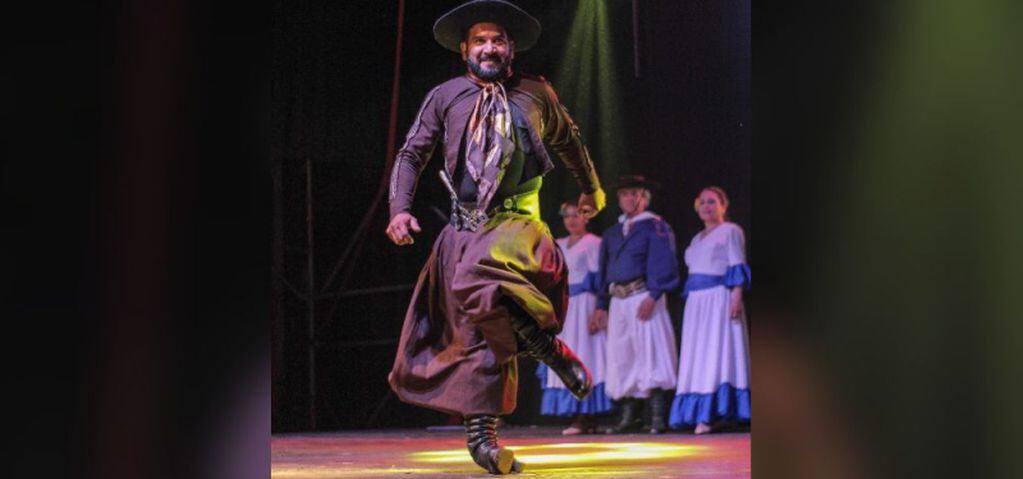 Marcelo Melgarejo - bailarín eldorandense
