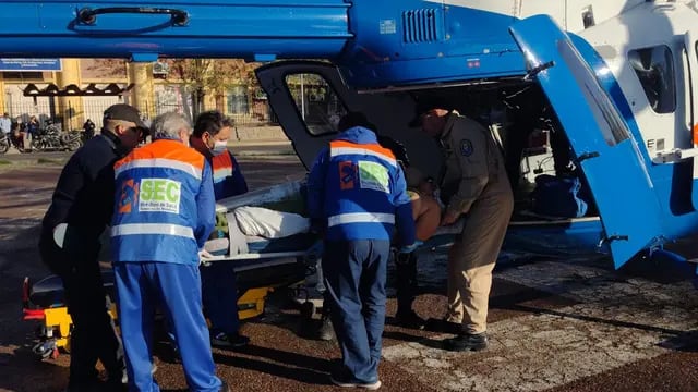 Rescate en helicóptero familia de La Paz