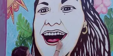 Puerto Iguazú: resaltaron la sonrisa de Vilma Mercado en el mural pintado en su honor