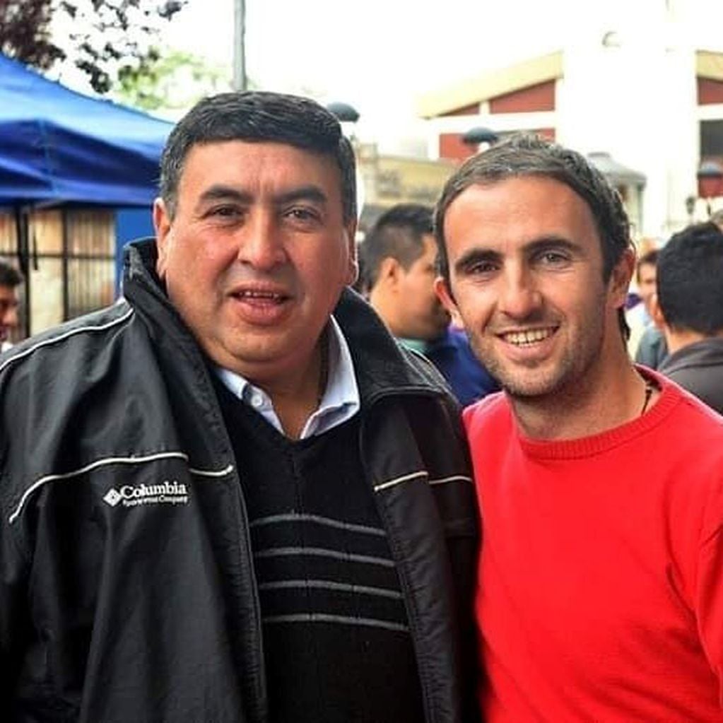 Fabián Tello -Intendencia de Las Heras- y Mauricio Ginestar -director de deportes Las Heras-