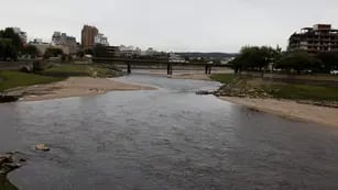 Ingreso del rio San Antonio al dique San Roque  Yanina Aguirre corresponsal