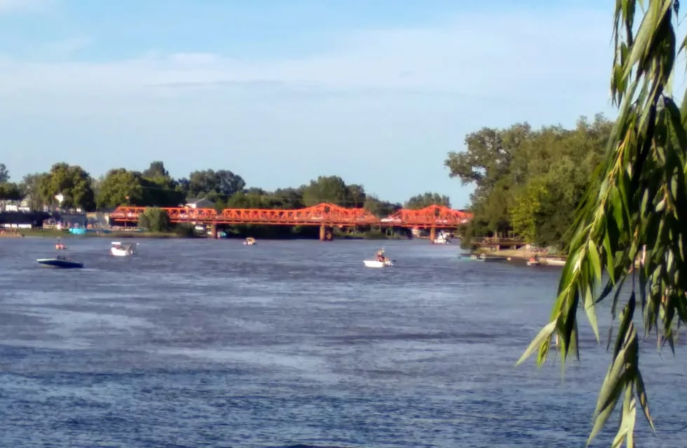 Río y costanera de Gualeguaychú. Foto: Vía Gualeguaychú