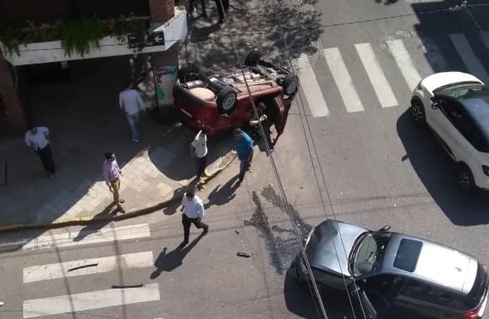 El accidente se registró durante la tarde en Zeballos y Balcarce.