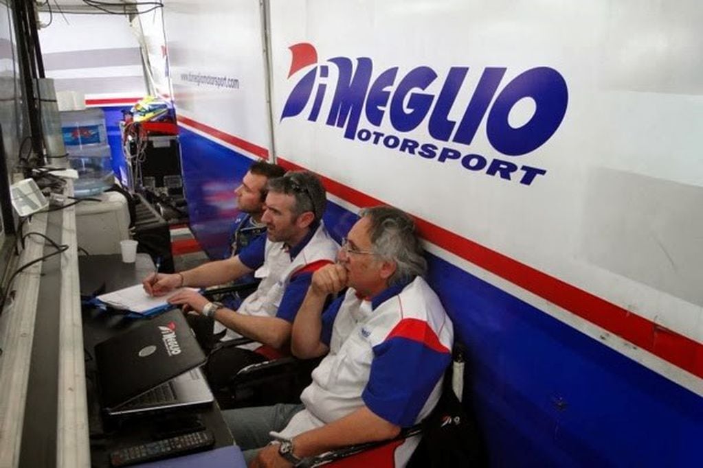 Uno de los equipos de Di Meglio Motorsports