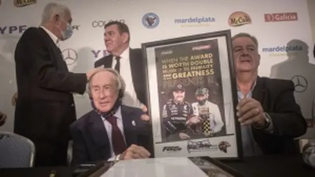 Homenaje a Juan Manuel Fangio