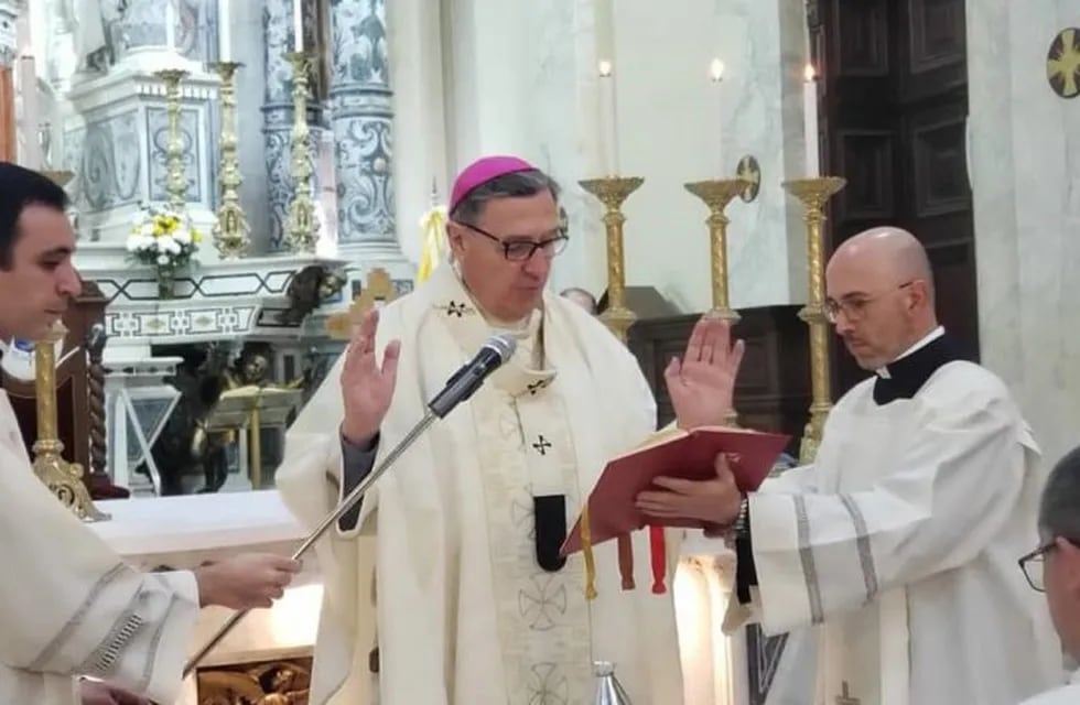 El arzobispo Eduardo Martín encabezará el ritula de cierre en la Catedral. (Arquidiócesis de Rosario)