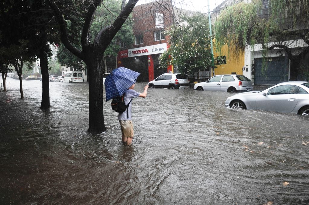 Lluvia inundacion en Palermo Calle Julian Alvarez y Honduras inundado
Argentina ciudad de Buenos Aires Foto Federico Lopez Claro