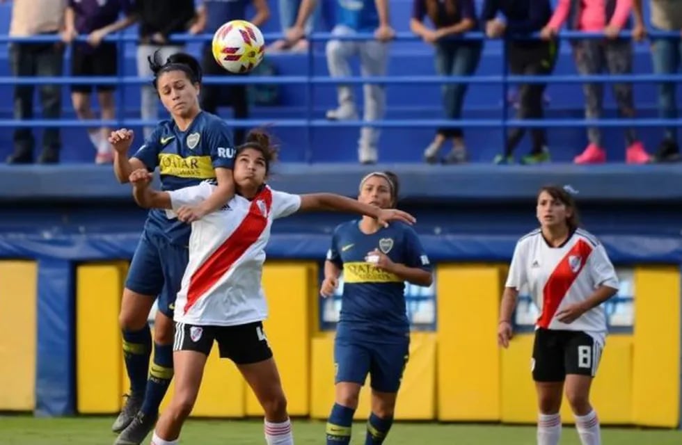 El superclásico femenino se jugará en La Bombonera (Foto: Rafael Mario Quinteros)