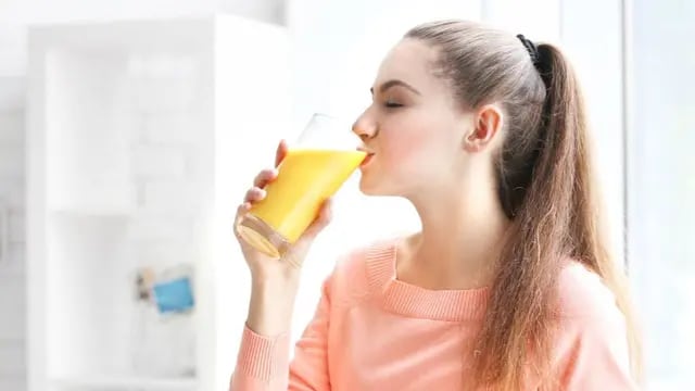 Un estudio arrojó resultados sobre los efectos de consumir jugo de fruta en niños y adultos.
