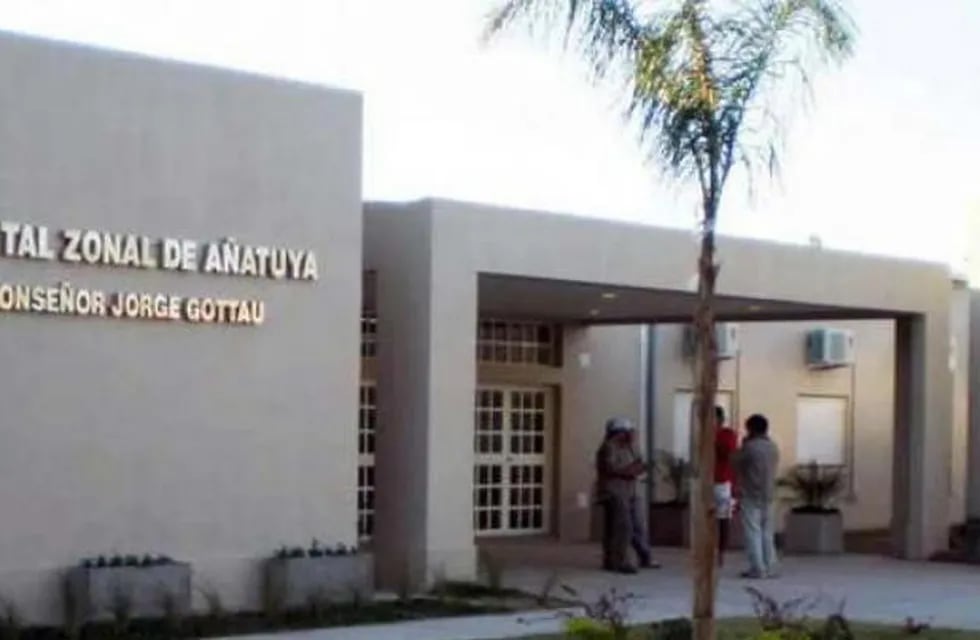 El sujeto permanece internado en el Hospital Zonal de Añatuya.