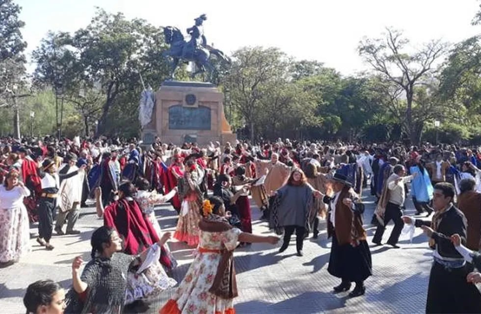 Fiesta aniversario de Santiago del Estero