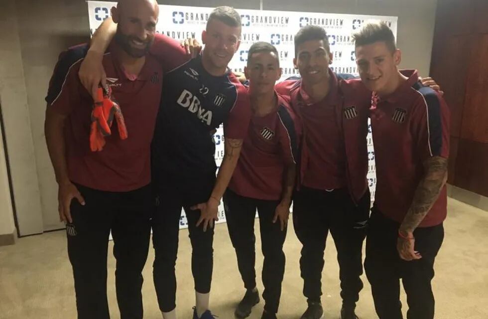 Bien recibido. Herrera se reencontró con sus compañeros tras la experiencia con la Selección.