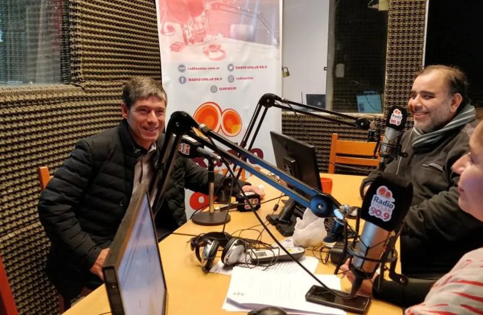 Abal Medina en Radio UNLaR