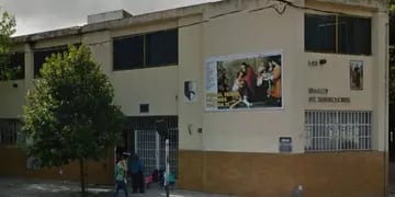 Conmoción en un colegio de La Plata tras la noticia del fallecimiento de una niña de 14 años.