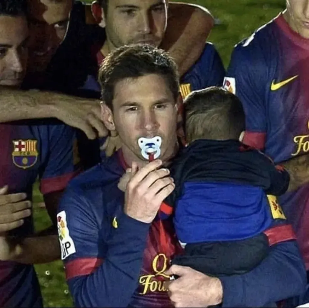 Messi out of context con su hijo Thiago