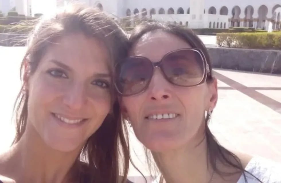 Virginia Ferreyra (32) y su mamá, Claudia Deldebbio (57), atacadas a balazos en Rosario.