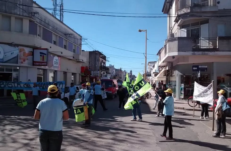 Protesta de obreros de la construcción. (ARCHIVO).