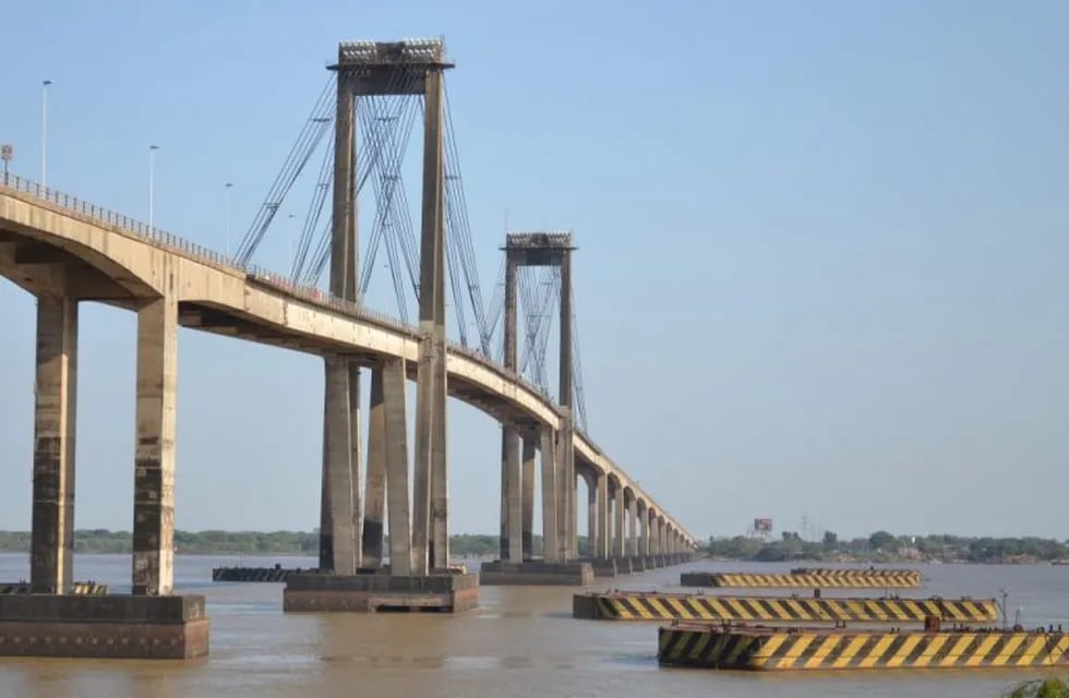Puente General Belgrano une las provincias de Corrientes y Chaco.