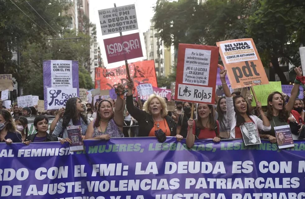 Marcha 8m por eldia mundial de la mujer en las calles de Córdoba.
Foto Facundo Luque / La Voz