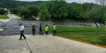 Creciente en el río San Antonio.