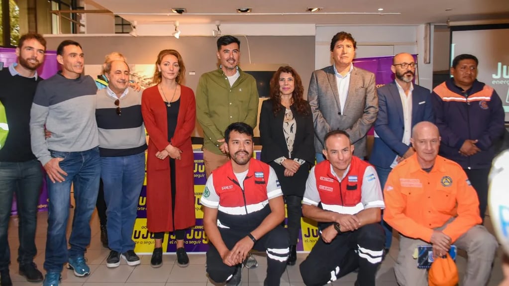 Autoridades presentaron oficialmente el Abierto Internacional de Mountain Bike "Jujuy Energía Viva", que se correrá este sábado 20 y domingo 21 en el circuito urbano montado en Ciudad Cultural.