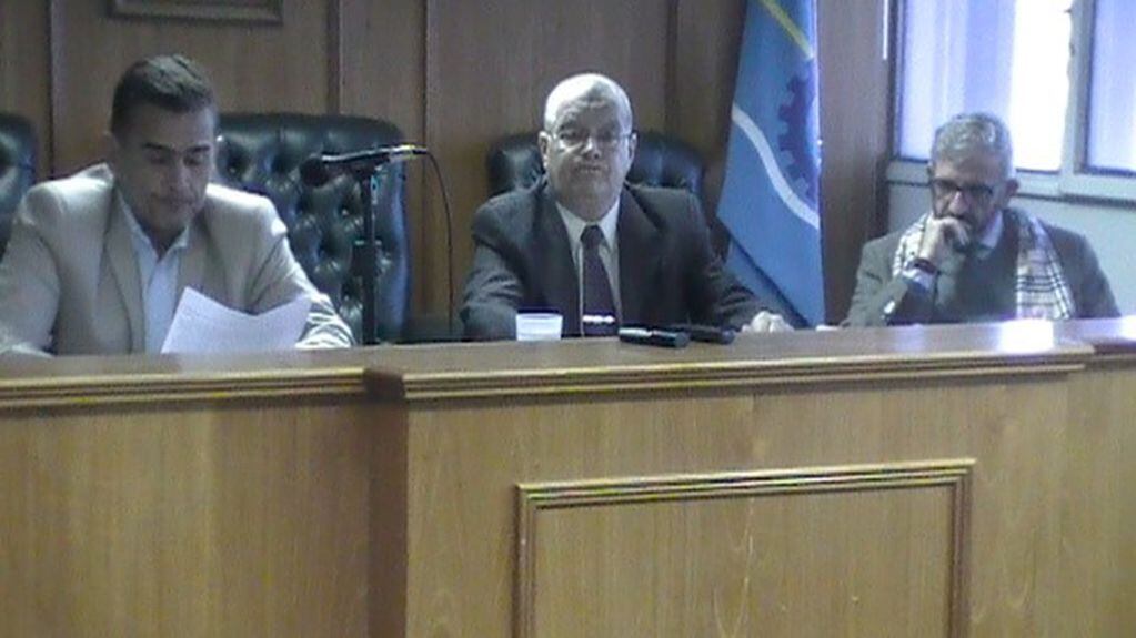 Jueces José García, Alejandro Defranco y César Zaratiegui.