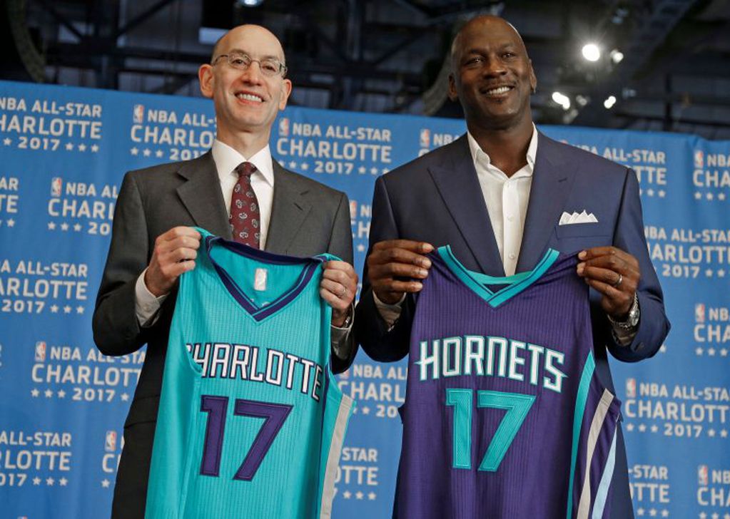 Jordan, ahora propietario de los Charlotte Hornets de la NBA. (Foto: AP Photo/Chuck Burton, File)