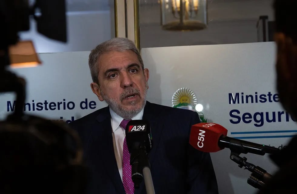 Aníbal Fernández, ministro de Seguridad de la Nación, apuntó contra Patricia Bullrich. (La Voz)
