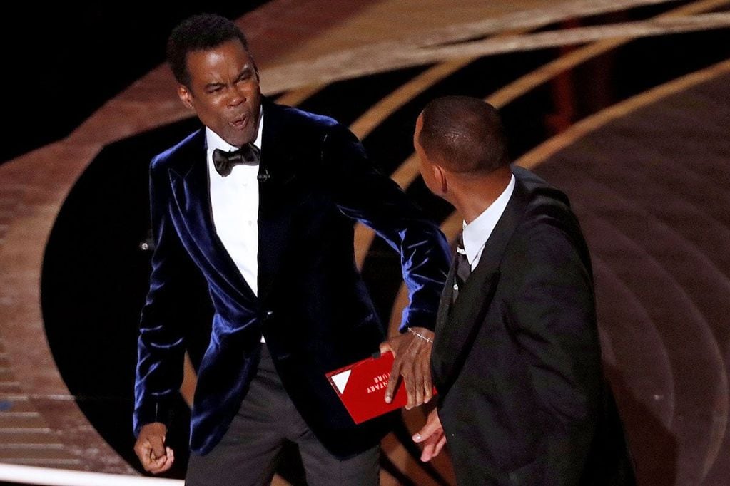 Will Smith y Chris Rock en los Premios Oscar 2022.