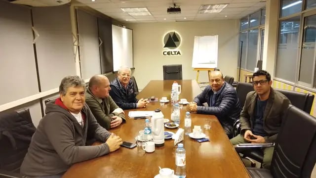 Sánchez se reunió con representantes de Celta para proveer energía eléctrica a un nuevo sector de la localidad de Reta