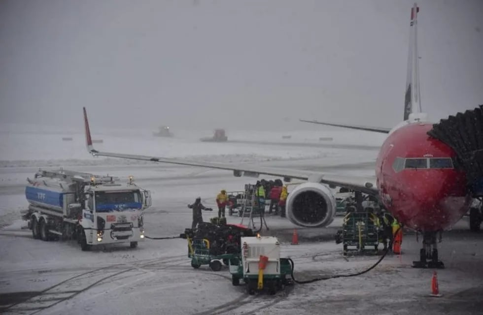 Low Cost - Primer vuelo de la compañía aérea Norwegian en Ushuaia