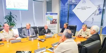 Secretario de Malvinas Dachary  se reunió con autoridades de Prefectura Naval