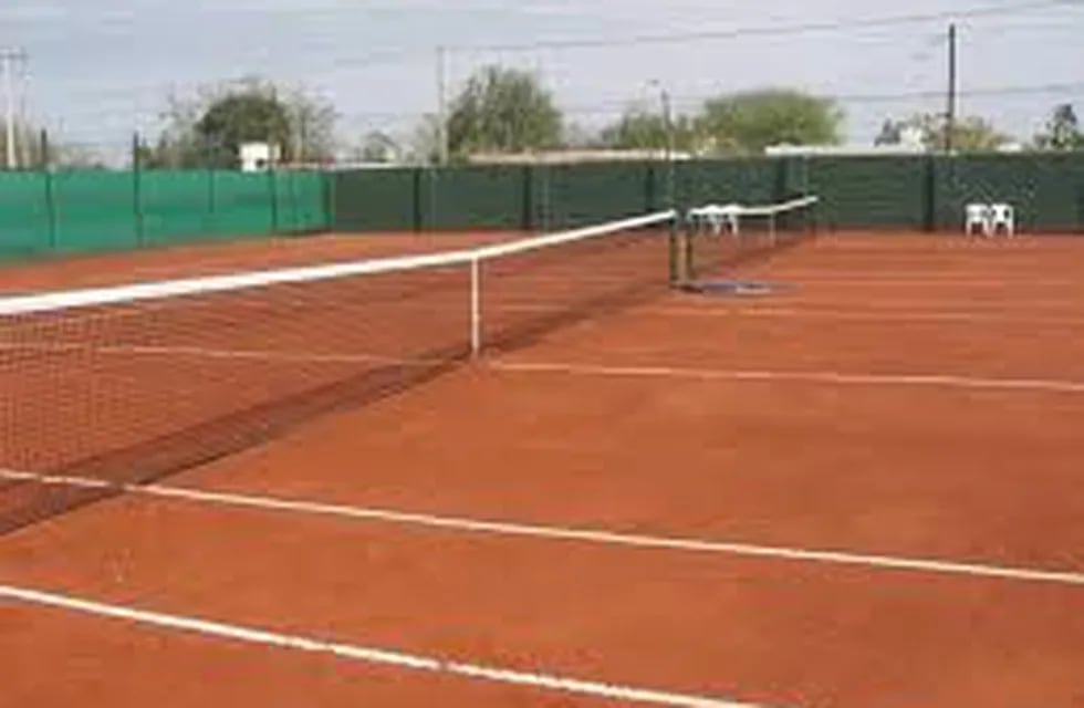 En el interior, quienes practiquen tenis tendrán más margen horario. En Córdoba capital todavía no se autorizó.