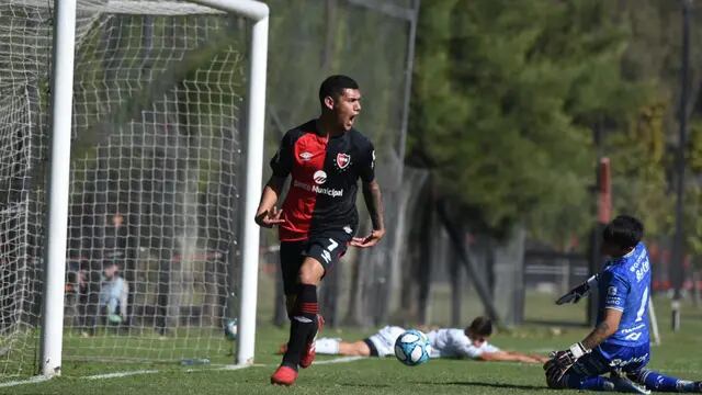 Enzo Cabrera se fue a España