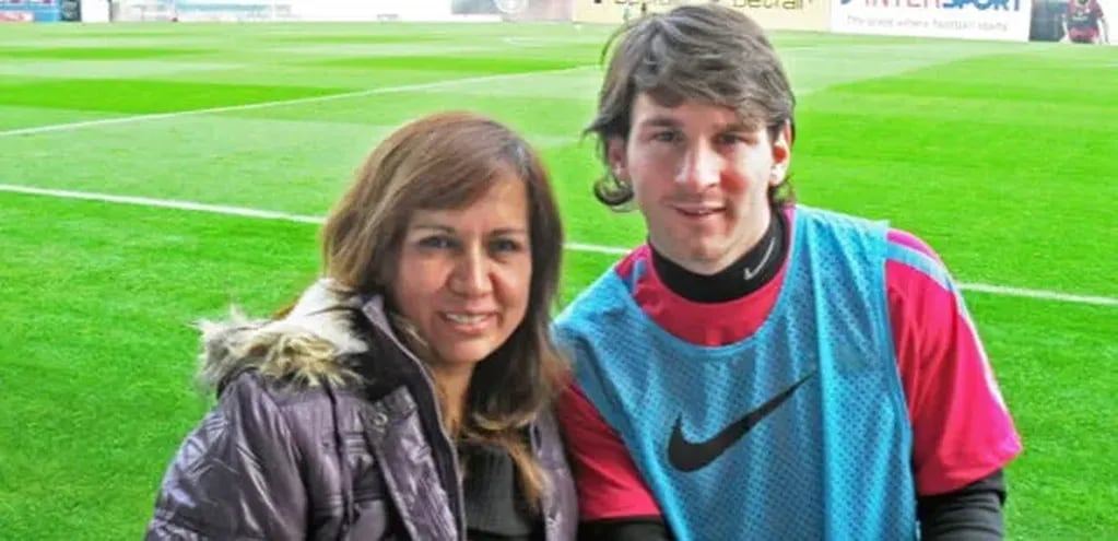 Nelfi Ibañez con Messi