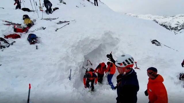 La avalancha alcanzó los 200 metros.