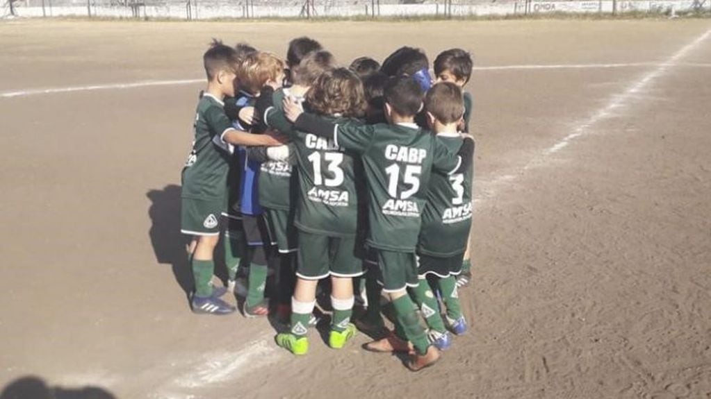 Club Barrio Parque sancionará a los padres que tengan comportamientos inadecuados en el futbol infantil.