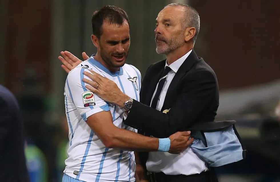 El defensor pasó por Lazio durante su periplo europeo. (AFP)