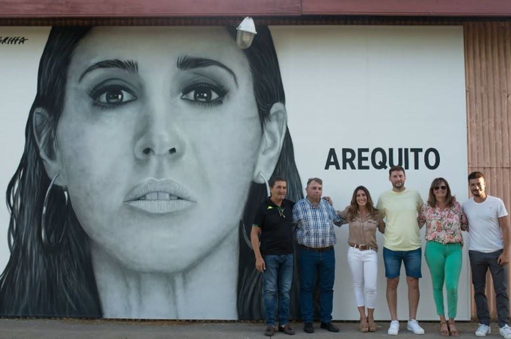 El mural de Soledad en Arequito (@gabriel.griffa)