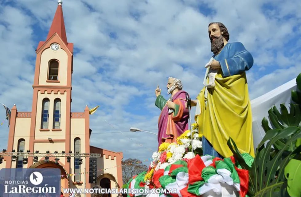 Fiesta de San Pedro y San Pablo en Apóstoles. (La Región)