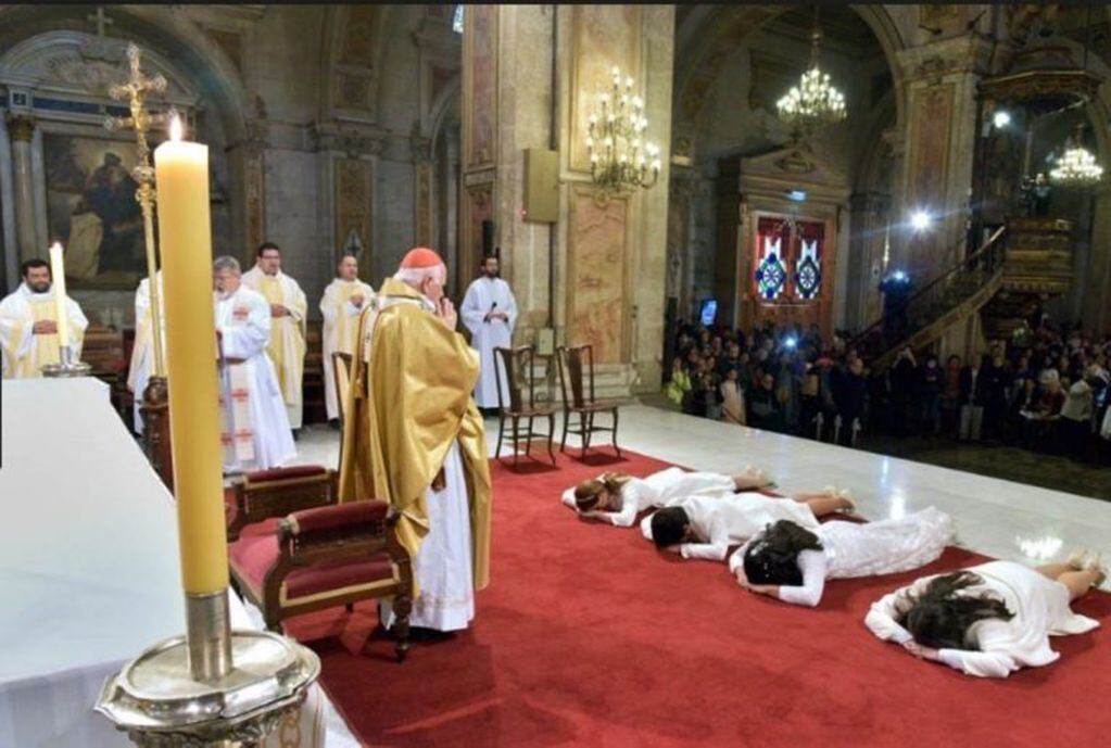 Tras un documento, critican al Vaticano por permitir consagrarse a las que hayan tenido sexo