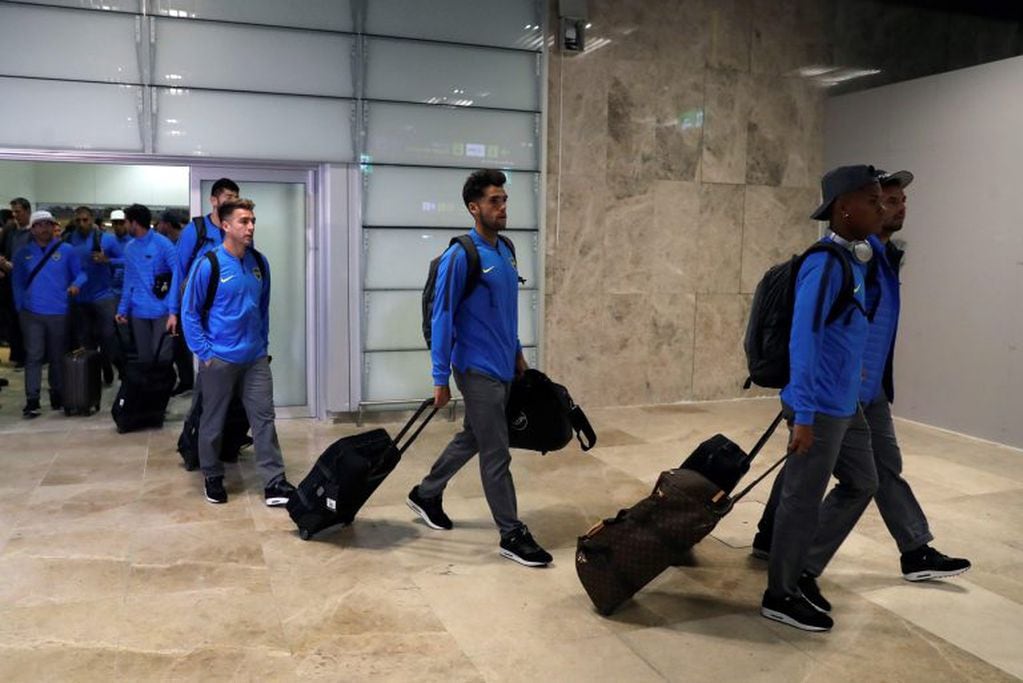 La llegada del plantel de Boca a Madrid. Foto: EFE.