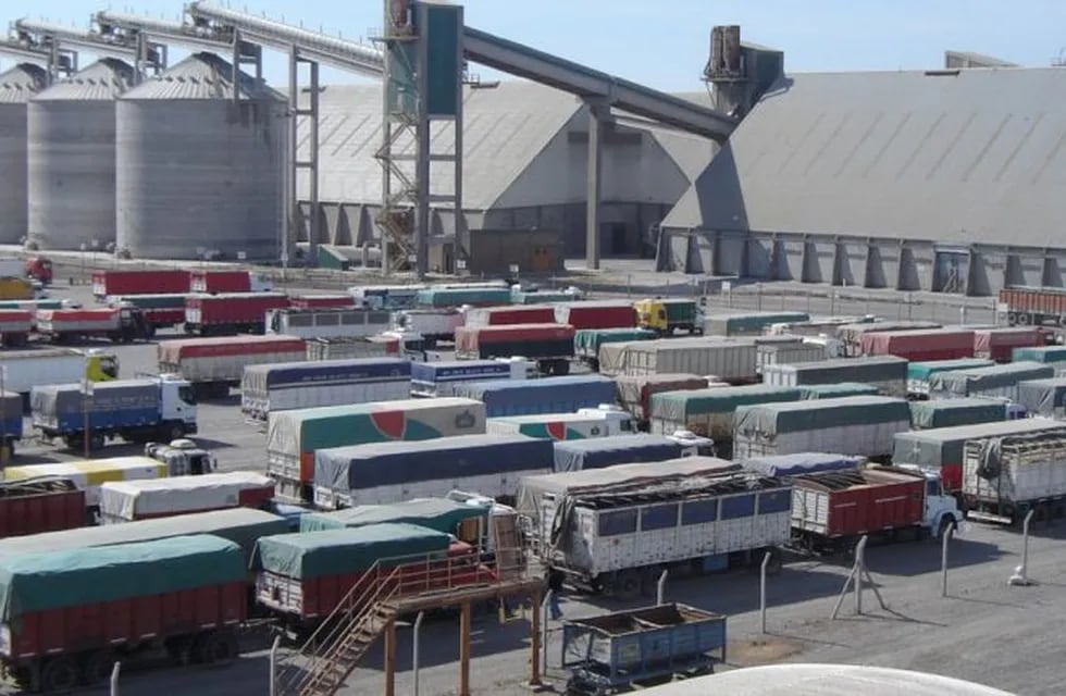 Sube 39% el transporte de la cosecha en puertos