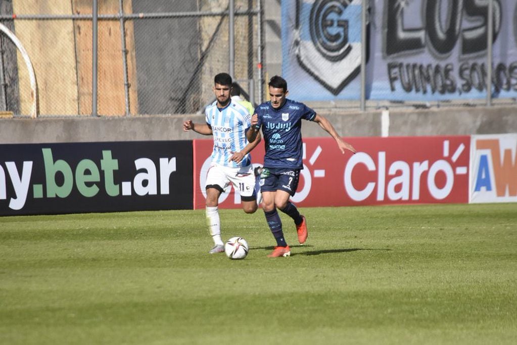 El partido se jugó en La Rioja por los 16avos de final de la Copa Argentina