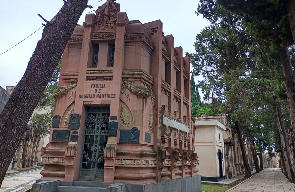 Panteón de la familia Rogelio Martínez.
