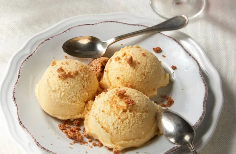 Receta fácil de helado de sambayón, una delicia imperdible para el postre.