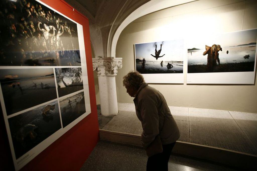 MUESTRA ANUAL DE FOTOPERIODISMO ARGENTINO DE LA ASOCIACION DE REPORTEROS GRAFICOS DE LA REPUBLICA ARGENTINA (ARGRA)