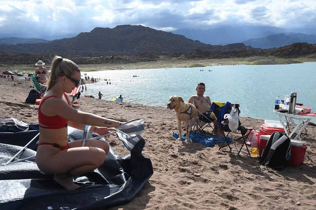 Playa Bahía Príncipe del Dique Potrerillos